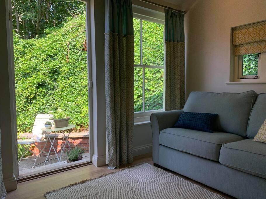 Beautiful Georgian Cottage Within A Private Walled Garden Oakham Dış mekan fotoğraf