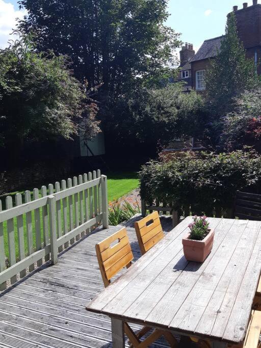 Beautiful Georgian Cottage Within A Private Walled Garden Oakham Dış mekan fotoğraf