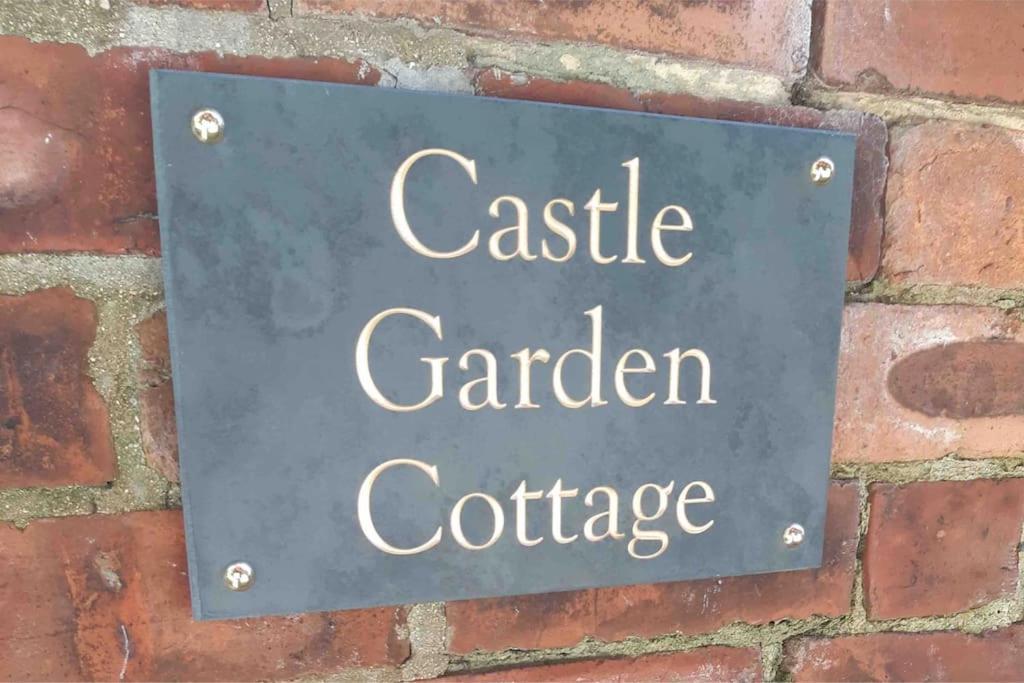 Beautiful Georgian Cottage Within A Private Walled Garden Oakham Dış mekan fotoğraf